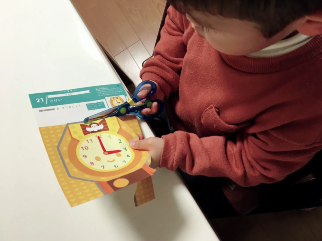 初めてのはさみ練習はいつから おすすめのこども用はさみや教材の活用も